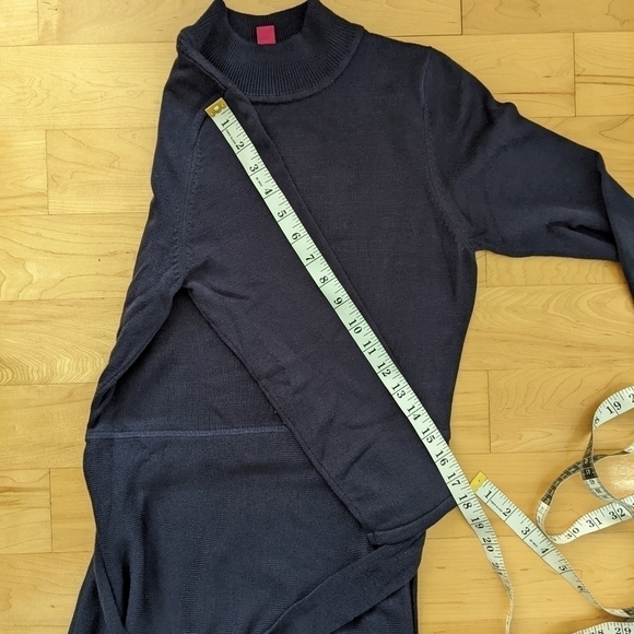 Vince Camuto Mock Neck knit Sweater Dress with Chevron pattern Small @D - Picture 6 of 12